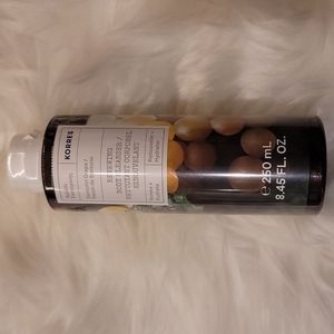 Torres Renewing Body Cleanser Santorini Grape Scent